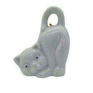 Spencer Gifts White Porcelain Cat / Kitten Bell Figurines Taiwan 1982